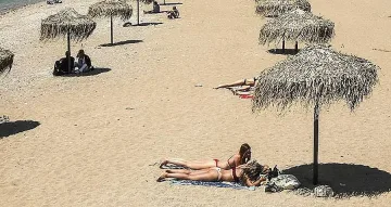 Помагат ли слънчевите бани срещу коронавируса?