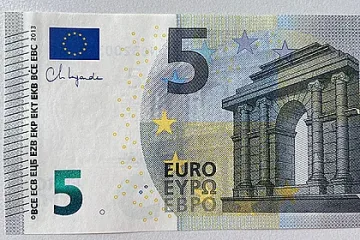 Нови евробанкноти – с лика на Лагард