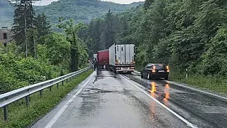 Голяма тапа за празника! На ключов път