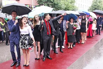 Заради абитуриенти: Бум на заразата в Търново