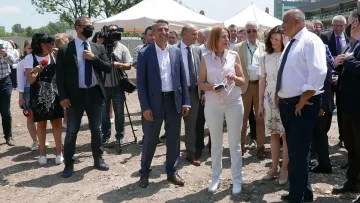 16 млн. лв. за суперкомпютъра, единствен на Балканите