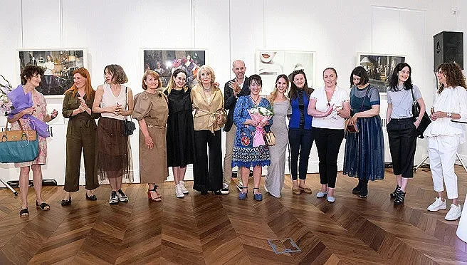 20 дами изгряха на "Оборище 5"