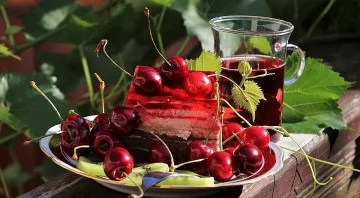 Юли започва с облачета, но и много слънце и жега