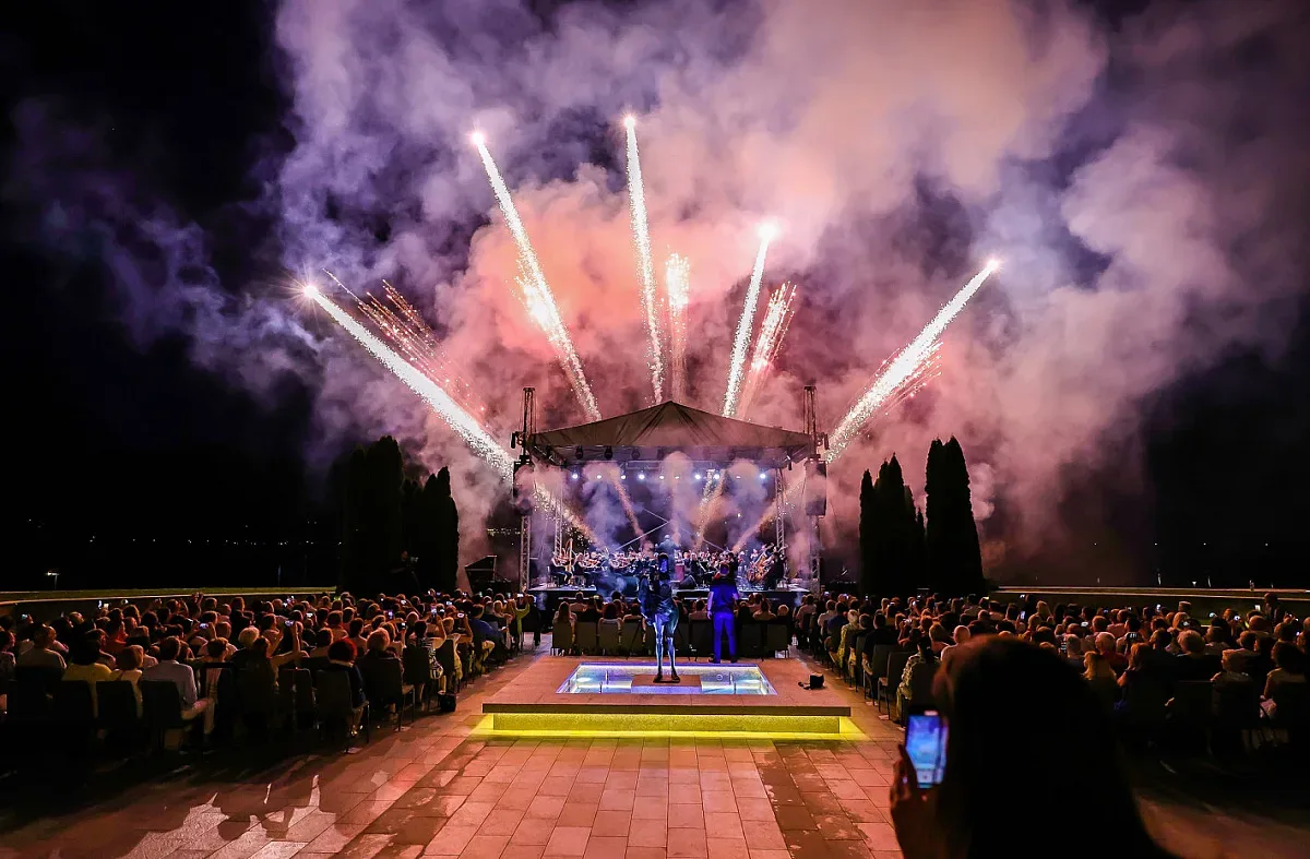 Юбилейното 20-о издание на Pravets Art Nights събира световни и български артисти