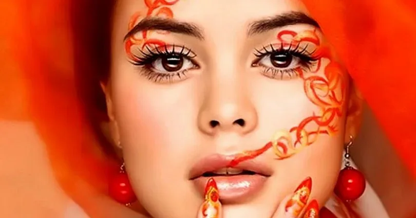 Дама на 40 г. сте? Забравете за 5 цвята в дрехите!