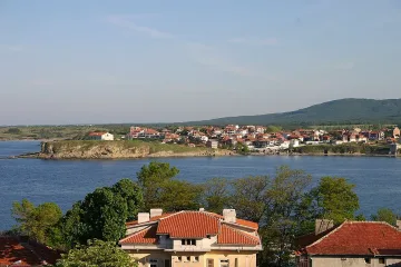 Седем софиянци заразени в Царево