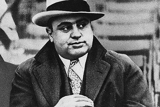 Ал Капоне: бандит или филантроп