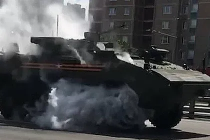 Дефект запалил бронирания К-17 на Парада