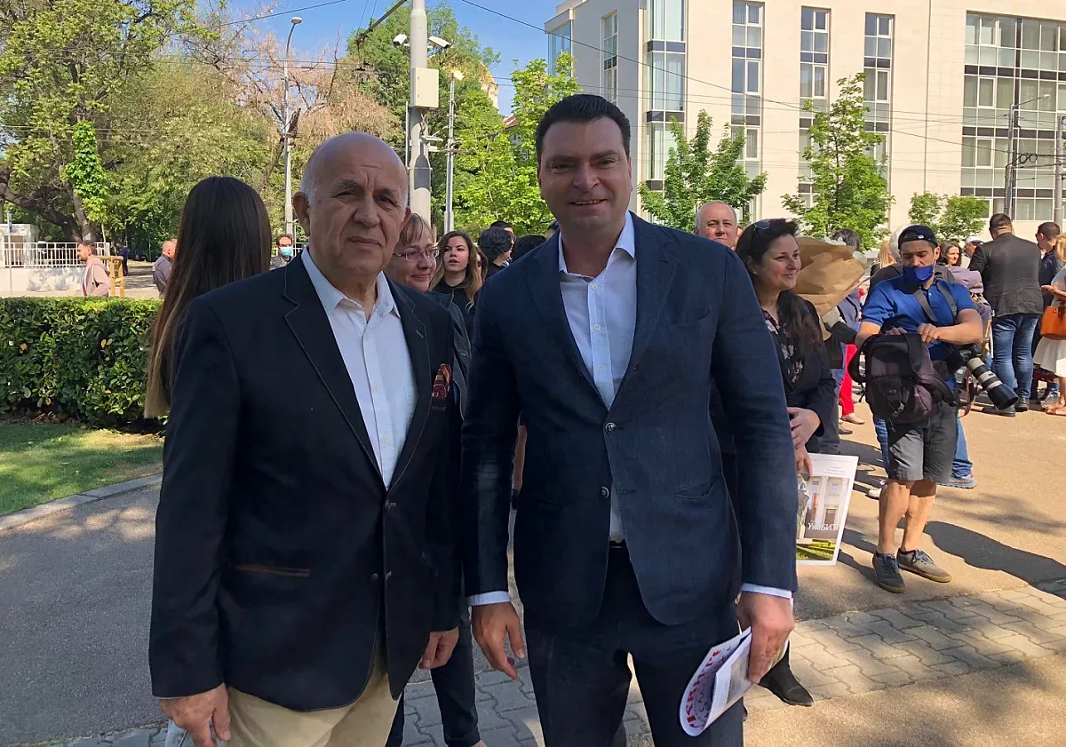 Паргов признателен на УниБИТ за почитта към баща му