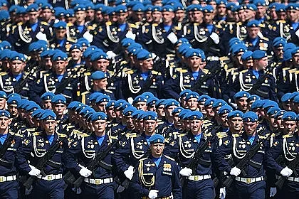 Започна Парадът на победата