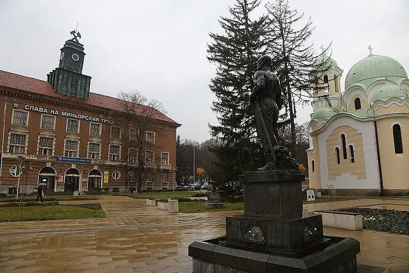 Отпада водният режим в Перник