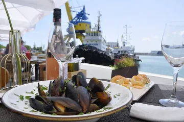 Общината и ресторантите на Бургас ви канят на Миден уикенд