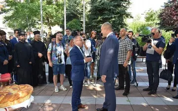 Стана ясно къде Радев празнува рождения си ден