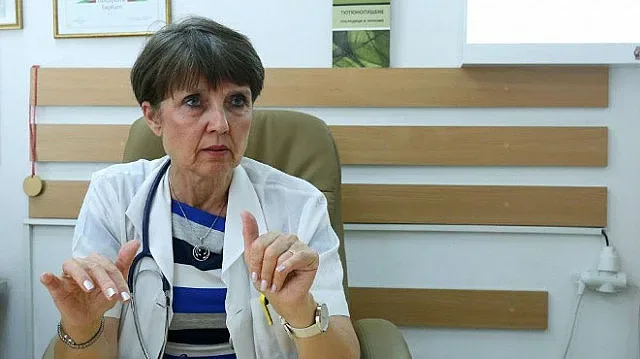 Защо се увеличават случаите с COVID-19