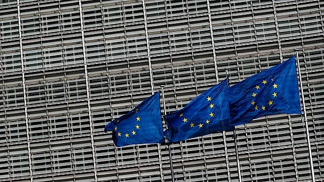 Спор за 750 млрд. евро: Грантове или кредити