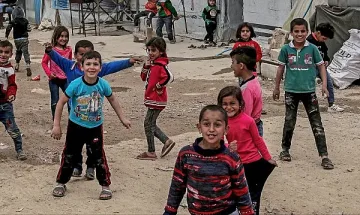 Приемаме деца мигранти от гръцките острови