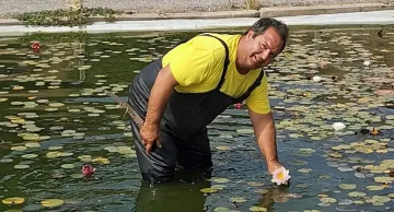 Бивш во­е­нен нап­ра­ви фер­ма за вод­ни ли­лии