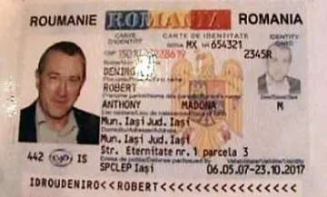 Наркодилър се представя за Робърт де Ниро