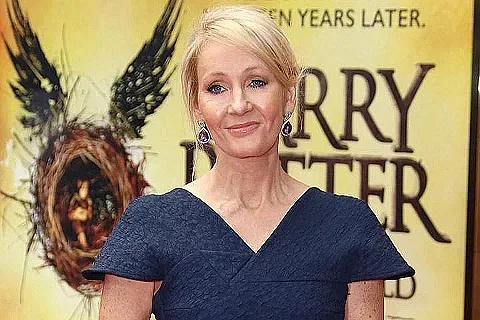 Авторката на Хари Потър с голяма изненада за читателите
