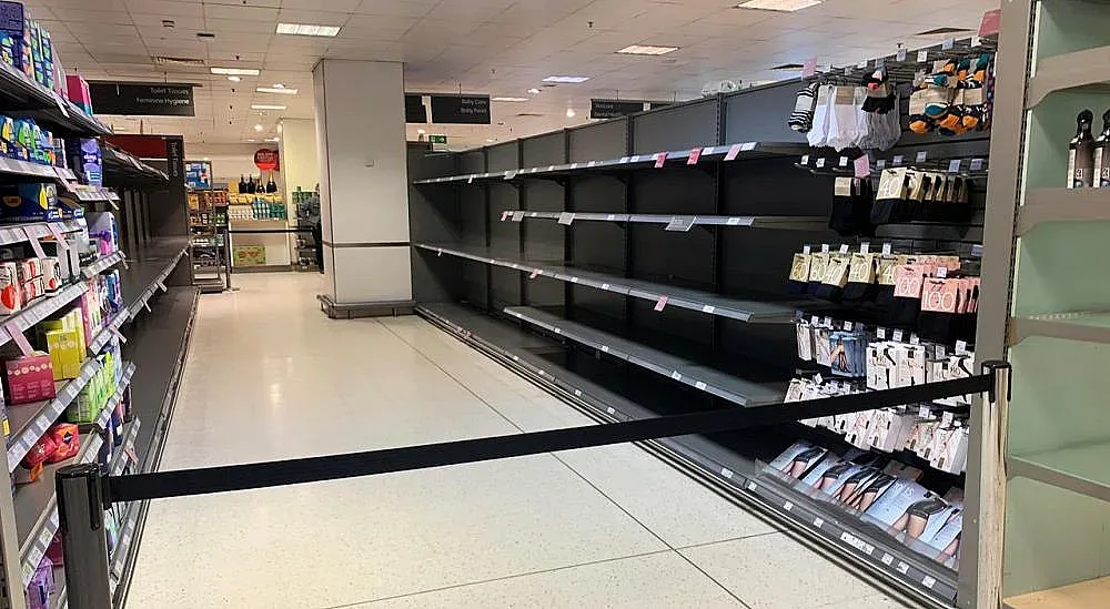 Прогнозират страшен срив на британската икономика