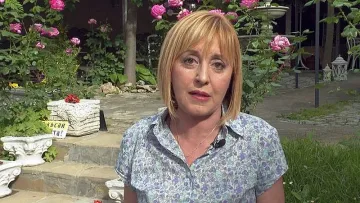 Манолова си призна, че се е срещала с Божков