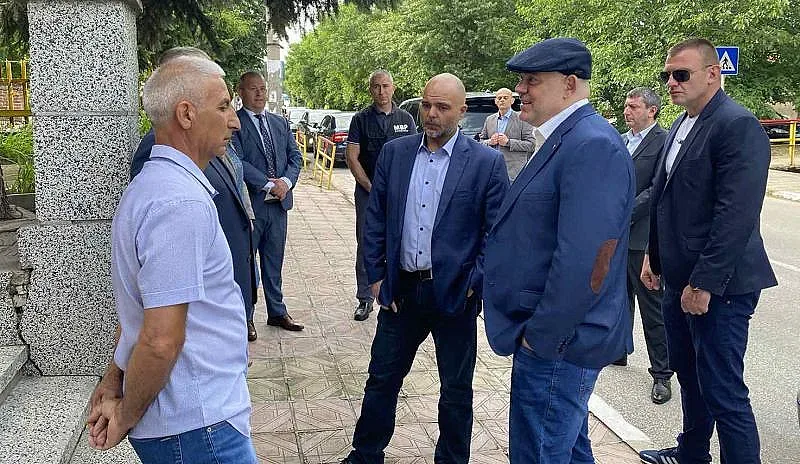 Главният прокурор на посещение в Пещера (СНИМКИ)