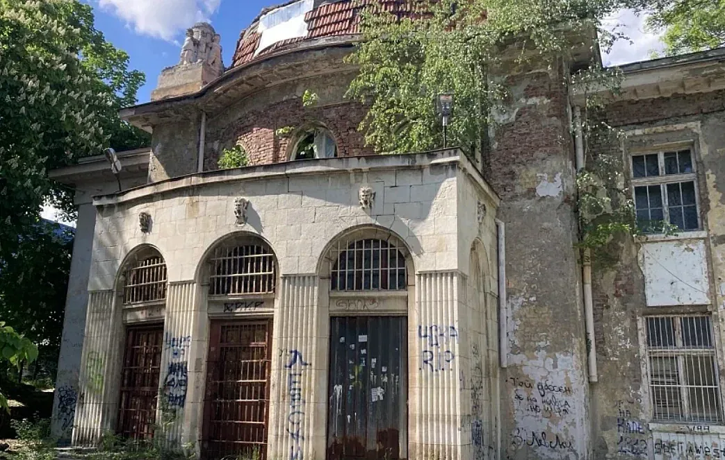 Знакова сграда в София възкръсва за нов живот