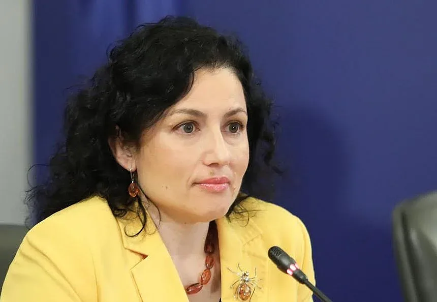 Танева разби на пух и прах компромата срещу нея