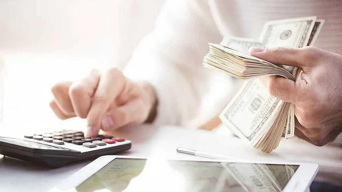 Пот­ре­би­тел­ски­те кре­ди­ти в ле­ва ряз­ко пос­къп­на­ха