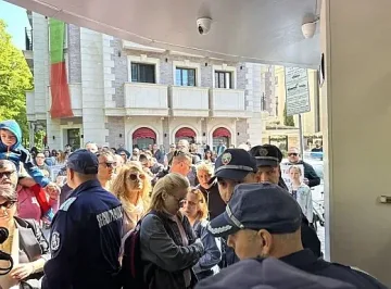Кръв на протеста в Пловдив. Високо напрежение
