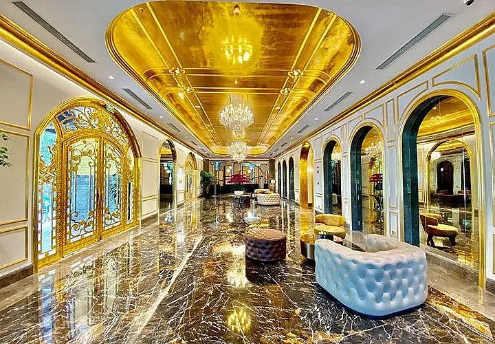 Вижте първия в света златен хотел /СНИМКИ/