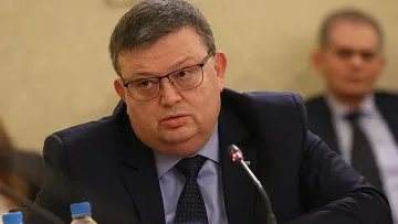 Цацаров: Трябва да решим какво да се декларира