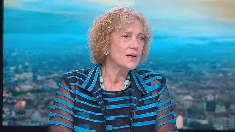 Напрежение! Поптодорова изтърва тежки думи за армията ни