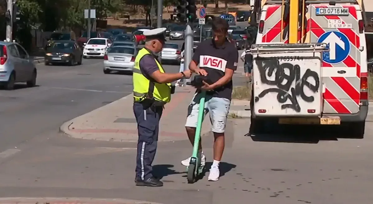 Пешеходци масово нарушават правилата. Ето какво ги чака