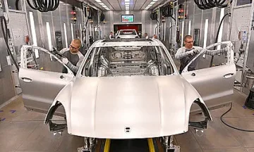 Нокаут за автопазара у нас и в Европа