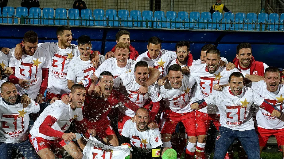 Цървена звезда спечели титлата в Сърбия
