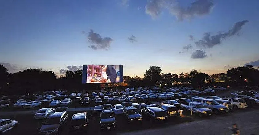 Първо автокино в София