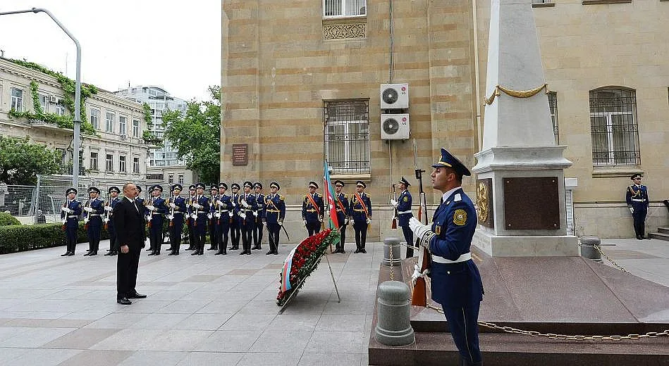 Азербайджан отбелязва Деня на републиката