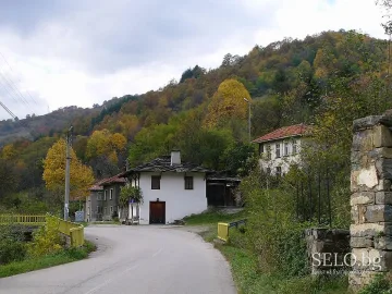 Бели Осъм пази паметта на Ботевите четници