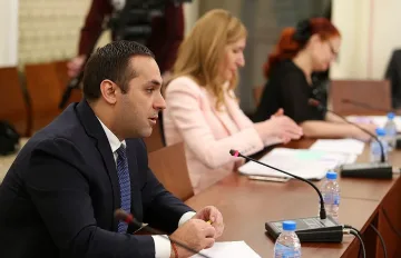 Караниколов ще представи в НС новите шефове на ББР