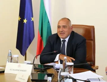 Борисов пуска ресторантите от 1 юни