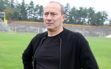 Емил Велев: "Левски" не е за чужд треньор