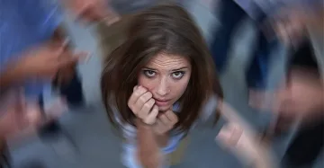 ШОК! И петокласници с паникатаки
