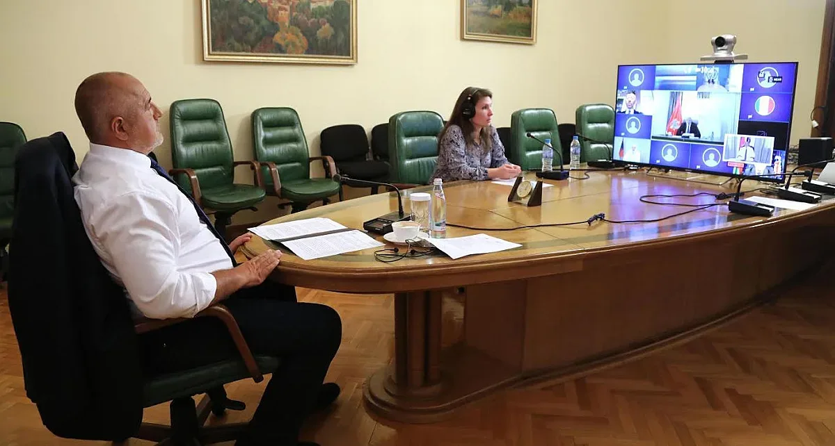 Борисов обсъди COVID-19 с лидери от Източна Европа