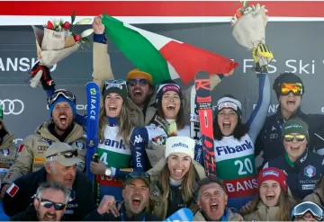 Рекламират италианските скиори с фото от Банско