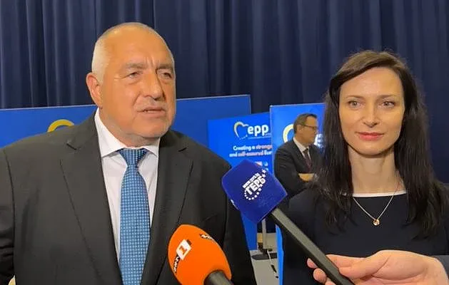 Голяма изненада с Мария Габриел. Удари греда