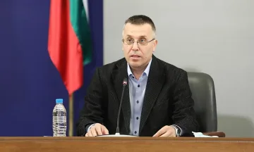 От 65 нови заразени с коронавирус 9 са деца