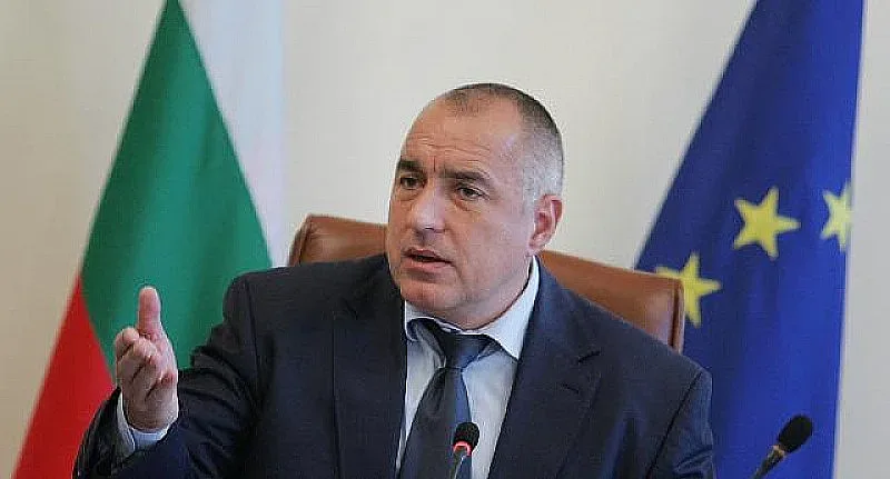 Борисов сваля на 9% и ДДС върху книгите