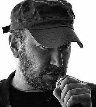 Стефан Вълдобрев: Рокендролът ме направи човек