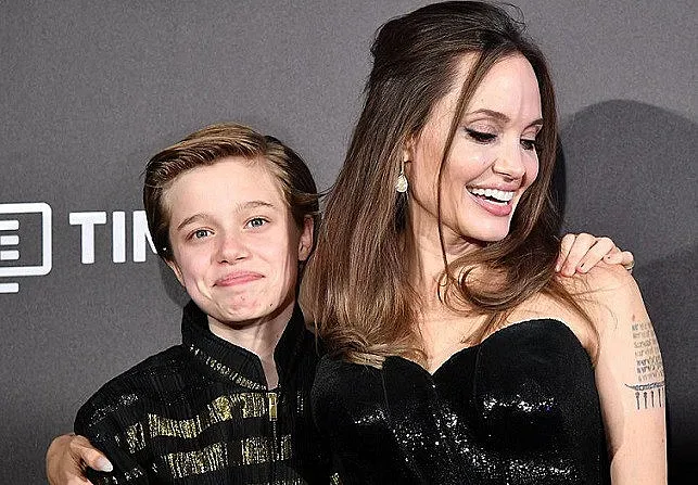 Пит и Джоли празнуват отделно ЧРД на Шайло